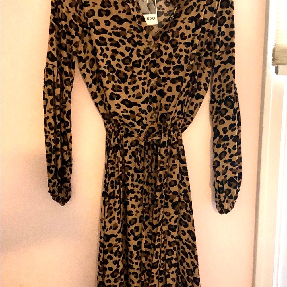 Dress - Picture 2 of 4